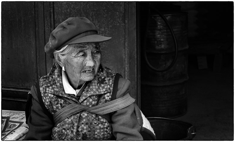 Very Old Lijiang Lady