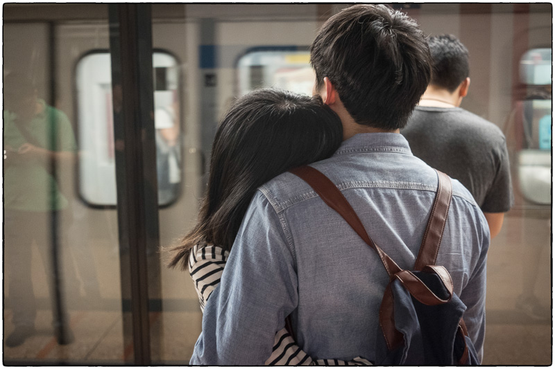 HK Subway Embrace